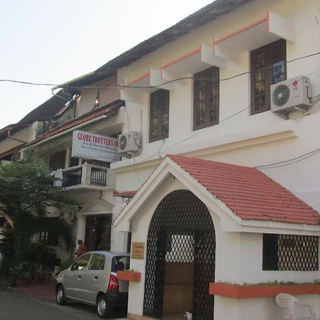 Madeleine Inn Kochi Exterior foto